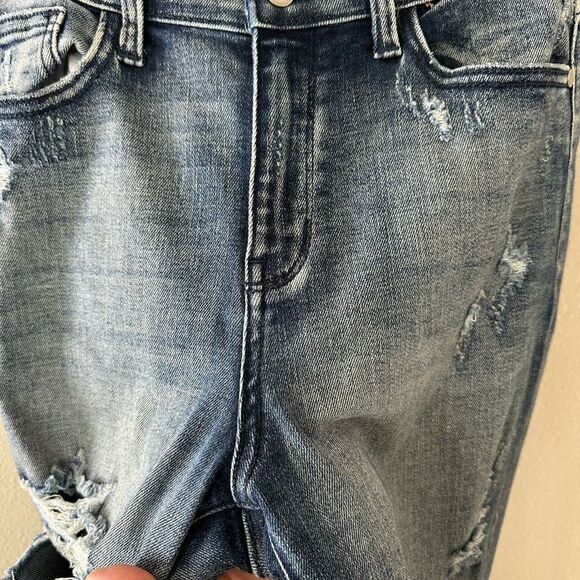 Judy Blue High Waist Destroyed Distressed Washed Denim Boyfriend Jeans Size 3/26 - Picture 3 of 7